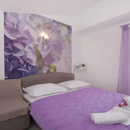 Angela Apartman